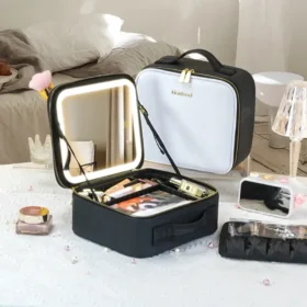 Package contents makeup train case dividers USB cable – PTMYLE beauty ksa